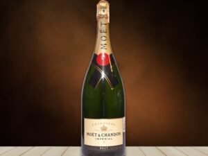 MOET CHANDON BRUT